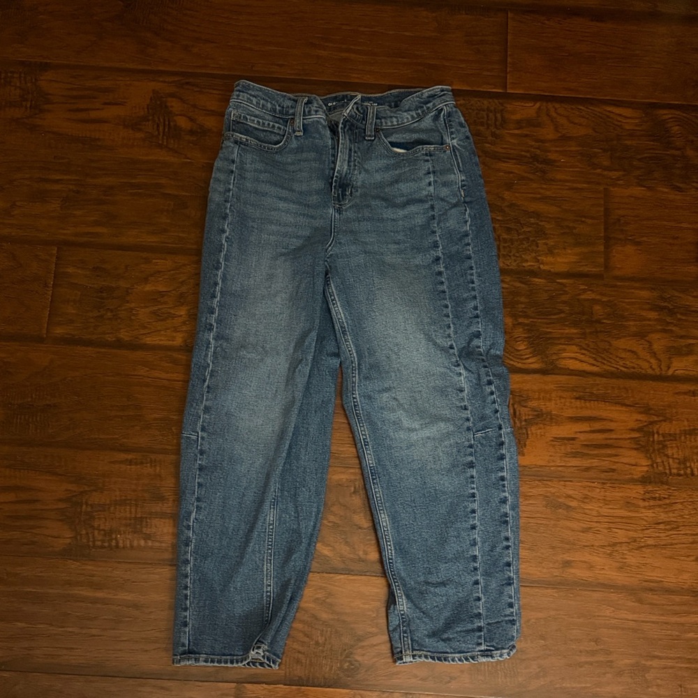 Old Navy high waisted barrel ankle jeans